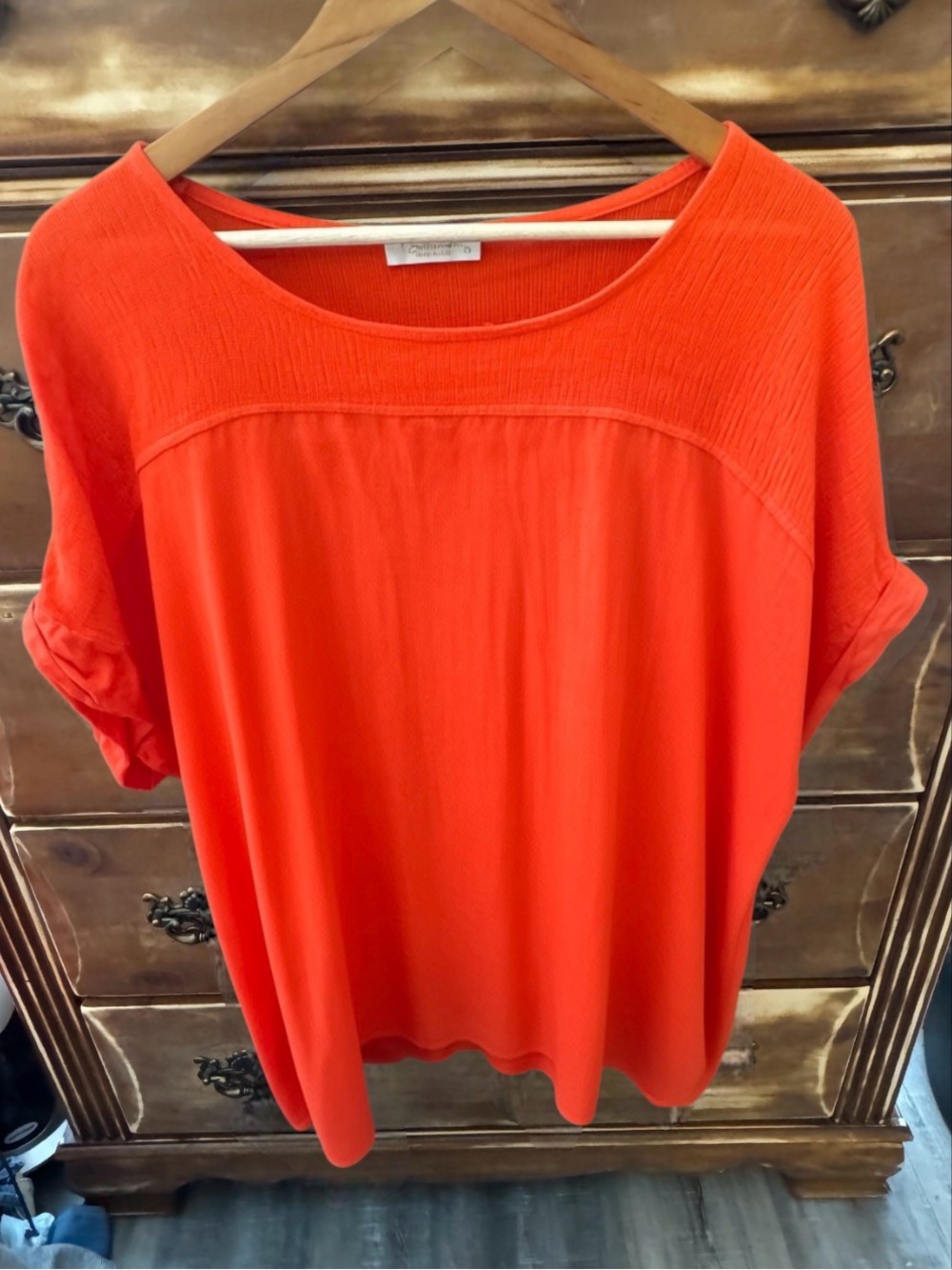 Women's‎ Relaxed Short-Sleeve Tunic in Vibrant Orange